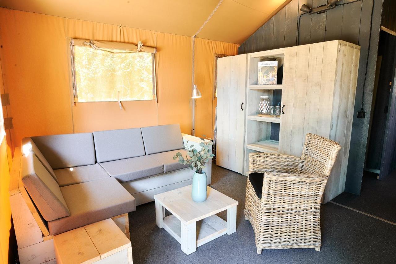Glamping Renswoude Hotel Exterior photo